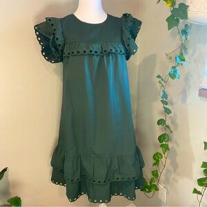 Stellah Girls  Ruffle Elegant Green Dress, size Medium with‎ pockets